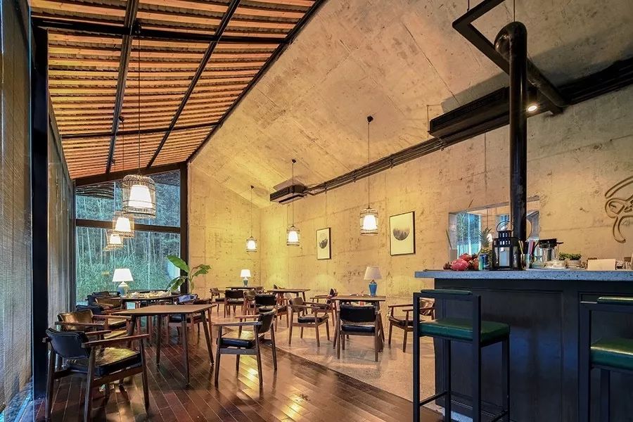 青城山·路之青城，山溝里的豬圈民宿