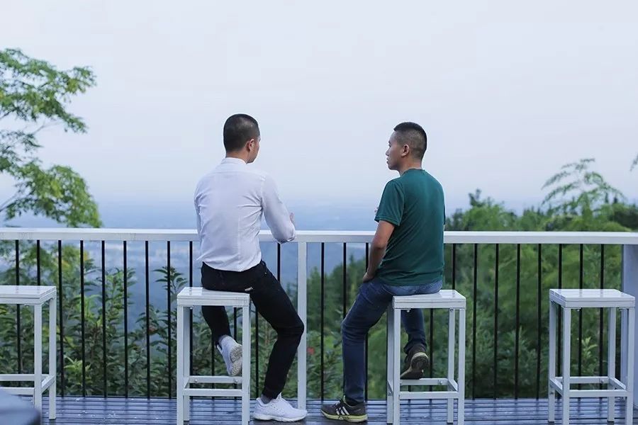 青城山·路之青城，山溝里的豬圈民宿