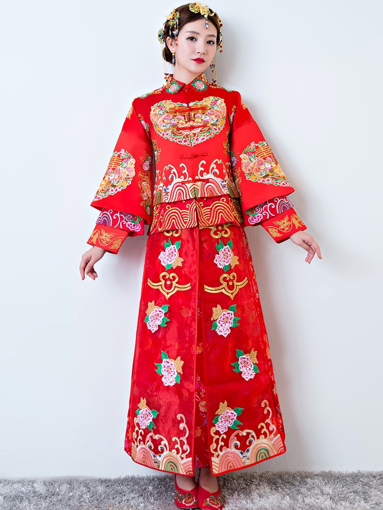 中國古典元素中式禮服，家佳樂文學新娘結(jié)婚禮服