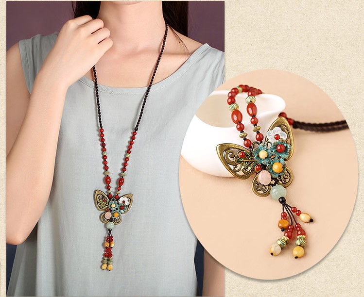 文藝蝴蝶吊墜毛衣鏈，民族風(fēng)項(xiàng)鏈?zhǔn)罪? src="/wenxue/d/file/bigpic/190404/04/13-1G1011J513.jpg" / data-3yY6="Ov0tKc"><br / data-sW4a="gxWfmn">
	<img alt=