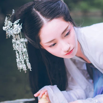 清秀女生頭像，唯美古風(fēng)真人頭像