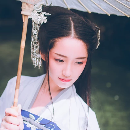 清秀女生頭像，唯美古風(fēng)真人頭像