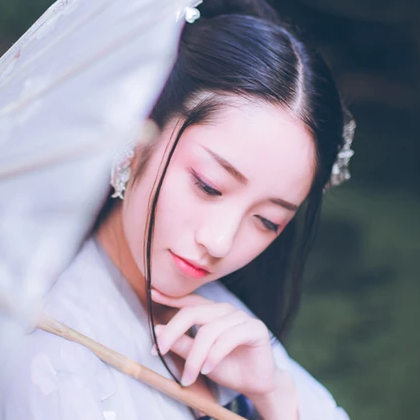 清秀女生頭像，唯美古風(fēng)真人頭像