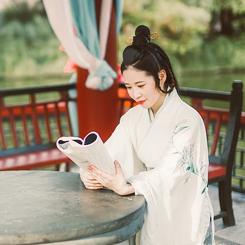 優(yōu)雅白衣女子頭像，唯美古風(fēng)真人頭像