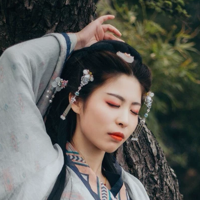 年華沉浮女子頭像，唯美古風真人頭像