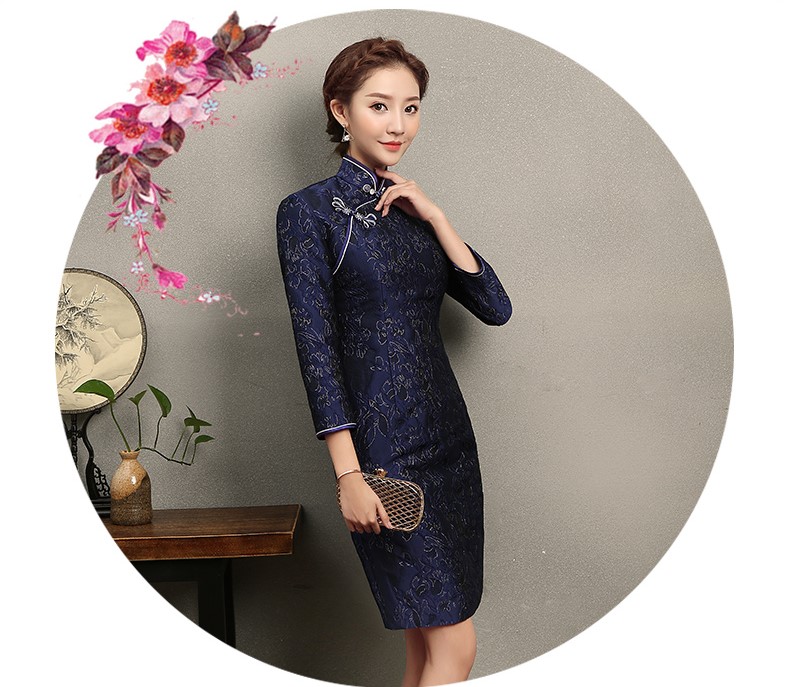 藍(lán)思印花中長款旗袍，端莊大氣旗袍裙