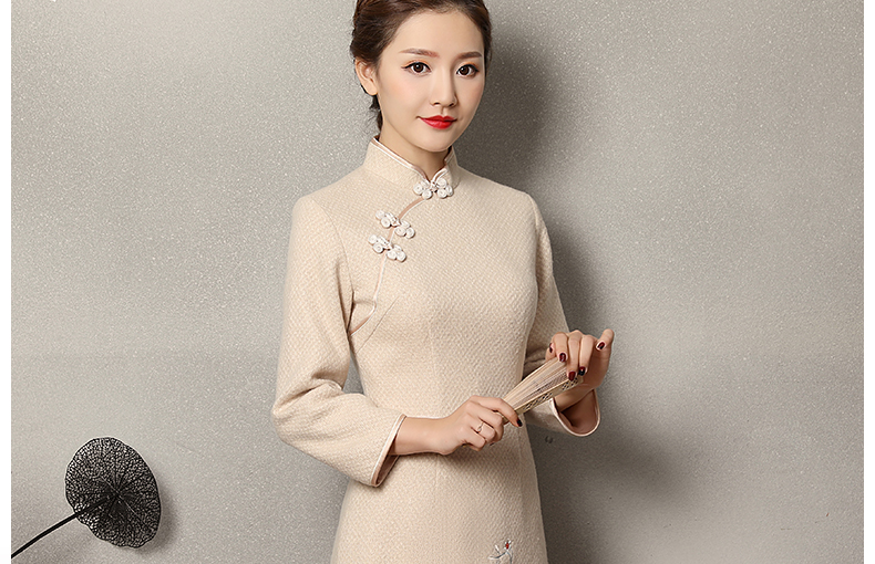 錦鶴刺繡旗袍，家佳樂文學(xué)旗袍裙