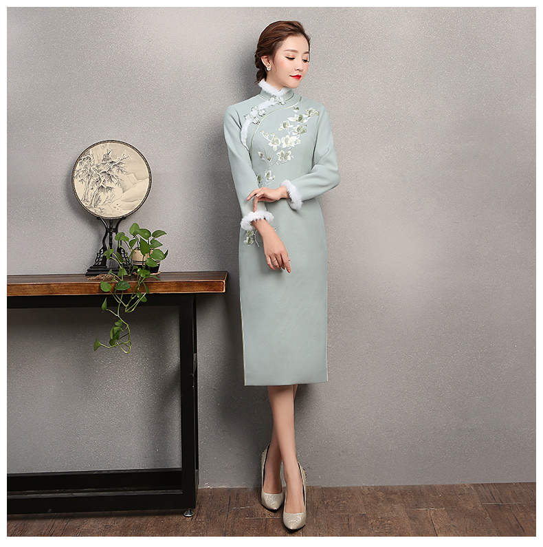 碧綠色繡花旗袍，素淡文藝旗袍裙