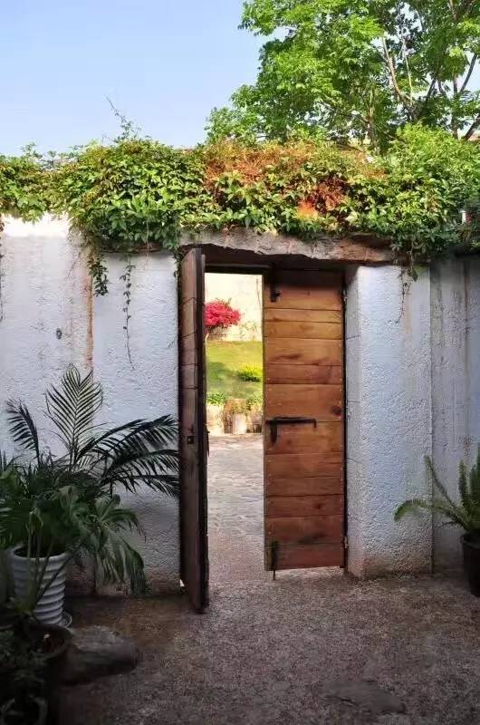 “中國最美寺院”寂照庵，房子象征著家是情感