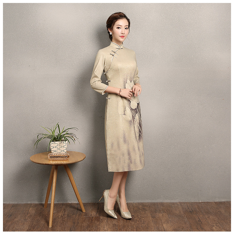 黃色金荷旗袍，時尚家佳樂文學(xué)旗袍裙