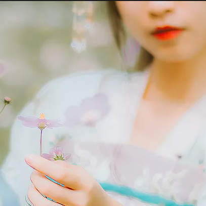 漢服女子帶傘頭像，唯美古風真人頭像