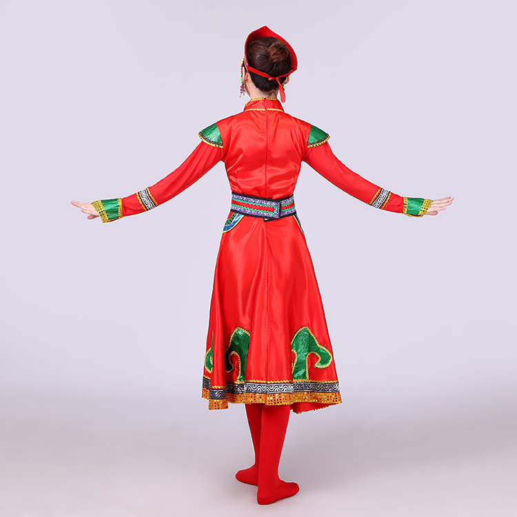 紅色大裙擺蒙古族服飾，少數(shù)民族服裝