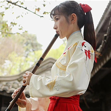 霸氣吹笛女生頭像，唯美古風(fēng)真人頭像