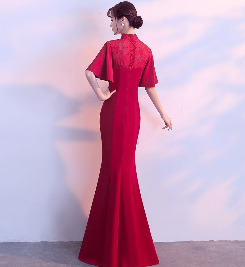 時(shí)尚喇叭袖口中式禮服，立體花朵魚尾晚禮服