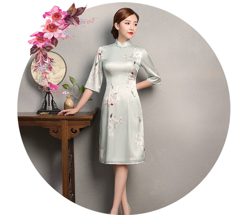淡綠色青香印花旗袍，真絲中袖旗袍裙
