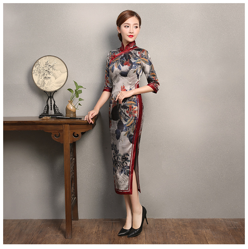 復古典雅旗袍，中袖浪漫印花旗袍裙