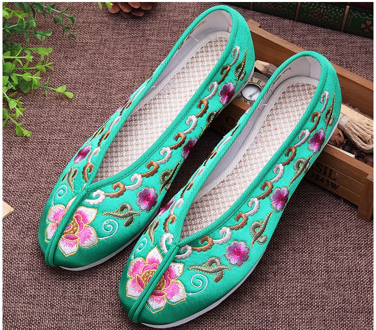 家佳樂文學(xué)多種顏色老北京民族繡花鞋