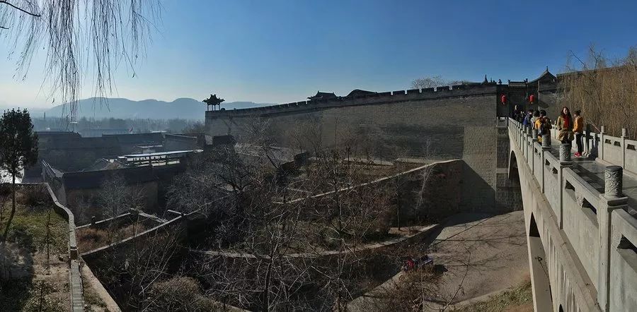 十處有特色的中國(guó)古建筑