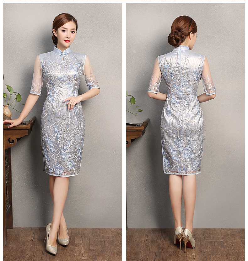 淡藍色刺繡旗袍，復古中袖旗袍裙