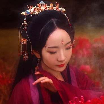 彼岸花妖艷女子頭像，唯美古風(fēng)真人頭像