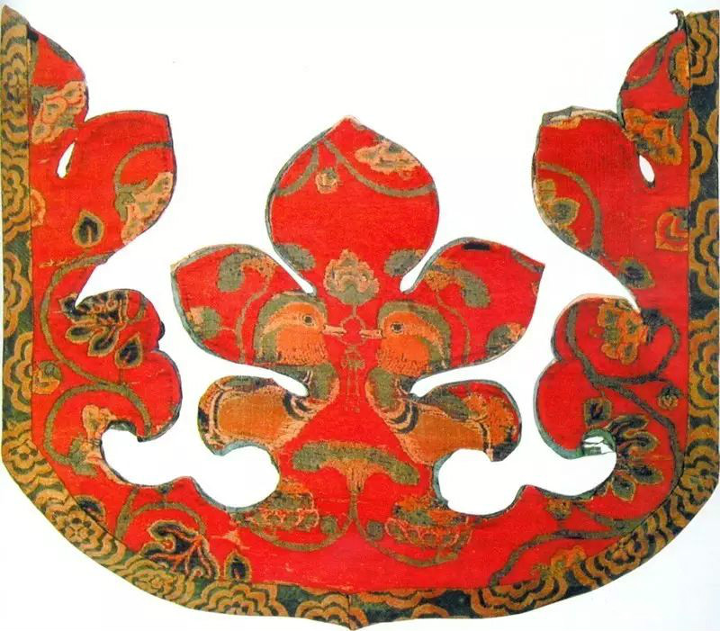 最華麗的傳統(tǒng)花布，《源氏物語》的中國(guó)絲織品