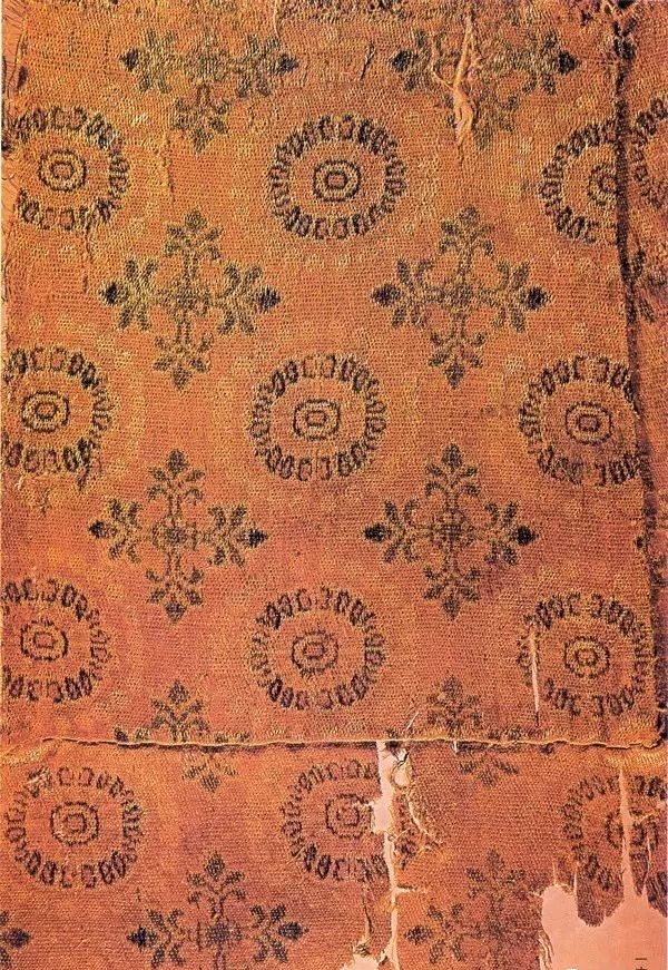 最華麗的傳統(tǒng)花布，《源氏物語》的中國(guó)絲織品