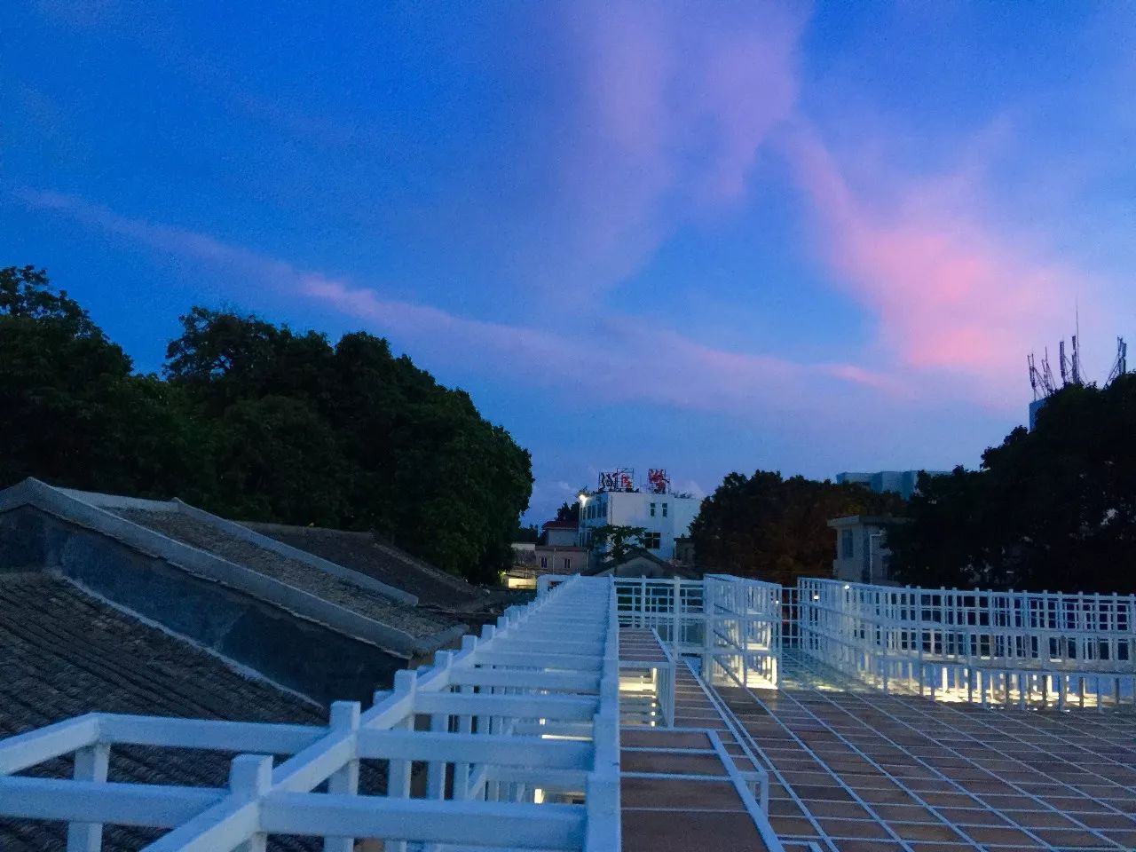 深圳·藝棧，一個(gè)超前衛(wèi)的藝術(shù)生活空間