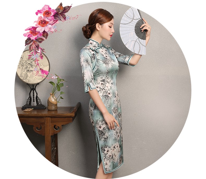 淡青色印花旗袍，芳顏中袖真絲旗袍裙