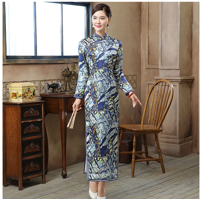 復(fù)古晶藍(lán)印花旗袍，加厚長(zhǎng)款旗袍裙