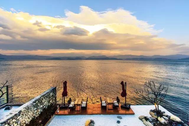 大理洱?！w心，歸心看海煙雨江南