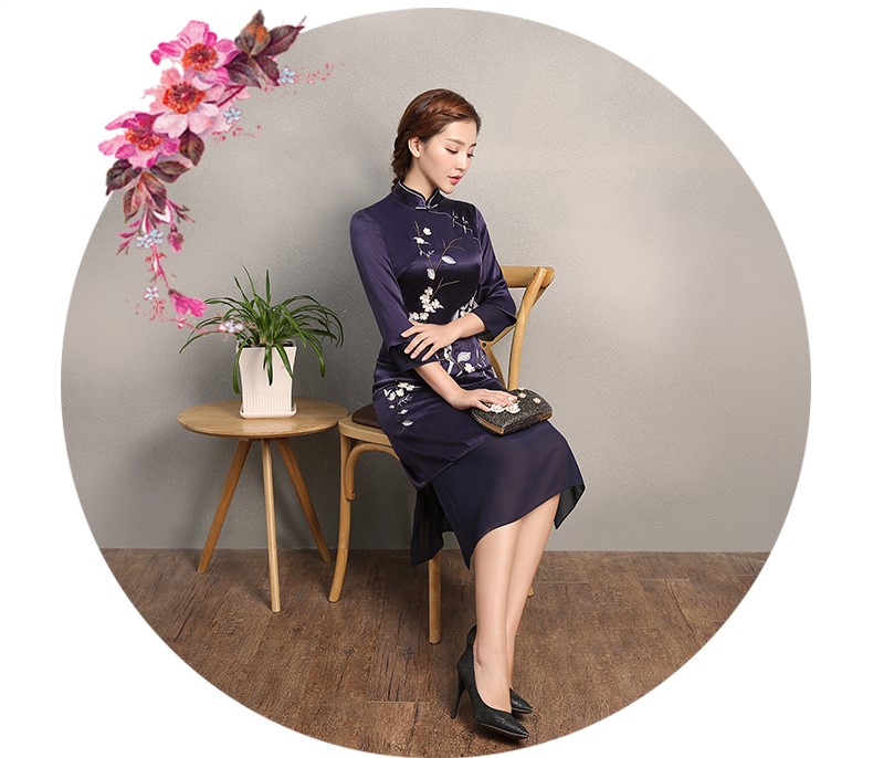 深藍色時尚繡花旗袍，中長款改良旗袍裙