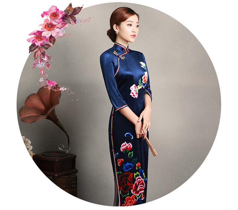 寶石藍(lán)花居旗袍，古典嬌艷旗袍裙