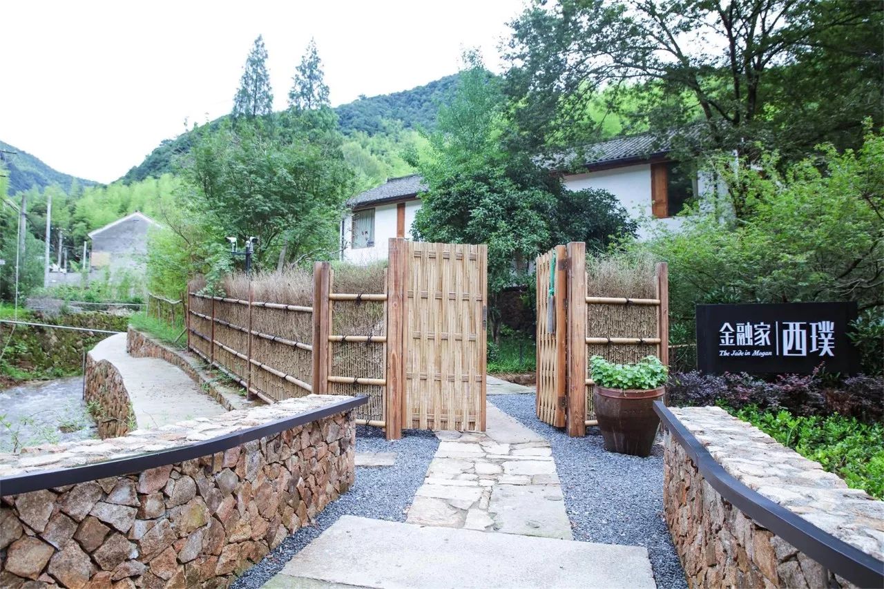 莫干山·西璞，睡進(jìn)梵高的畫里