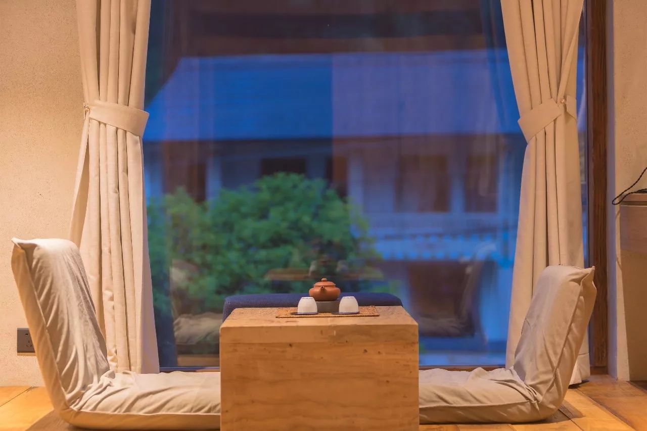 莫干山·西璞，睡進(jìn)梵高的畫里