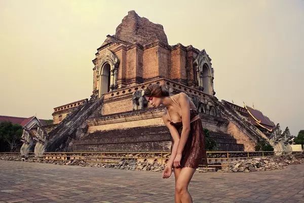 人像攝影：鏡頭下的最炫家佳樂文學(xué)