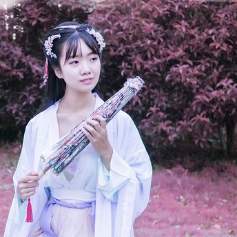 粉紫小清新帶團扇傘頭像，唯美古風真人頭像