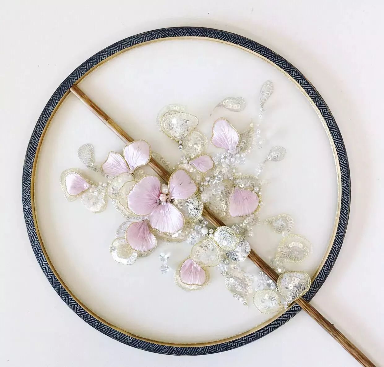 中國(guó)扇子的工藝：一名手藝人的堅(jiān)持