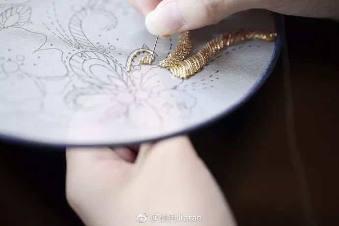 中國(guó)扇子的工藝：一名手藝人的堅(jiān)持