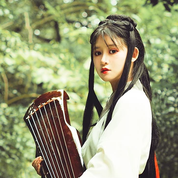 嬌艷彼岸花女生頭像，唯美古風真人頭像