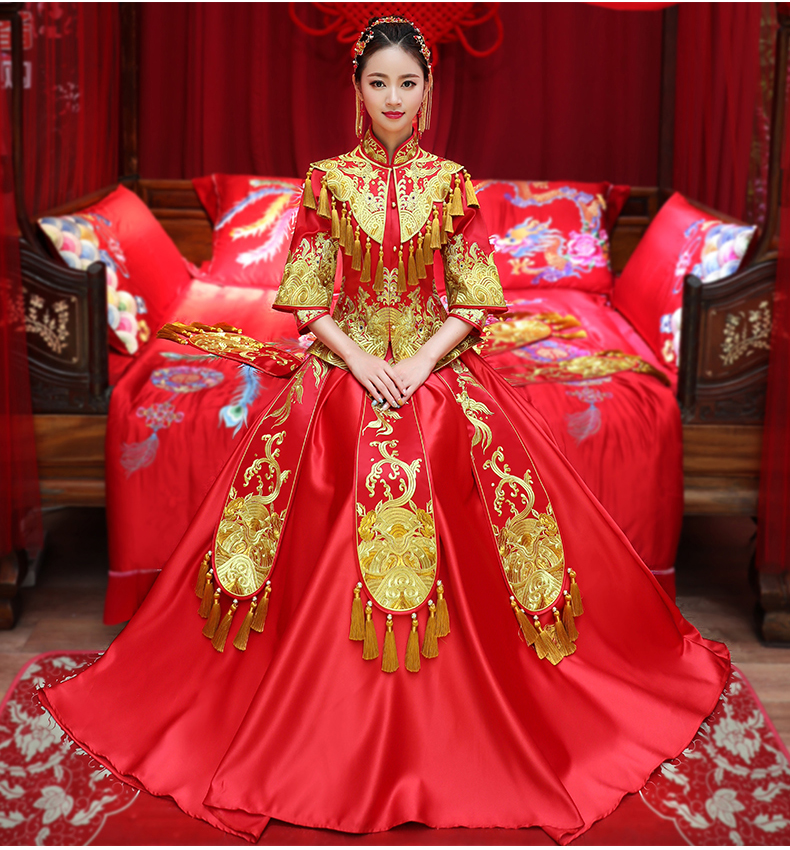 古韻悠揚(yáng)秀禾服中式禮服，奢華精致新娘禮服