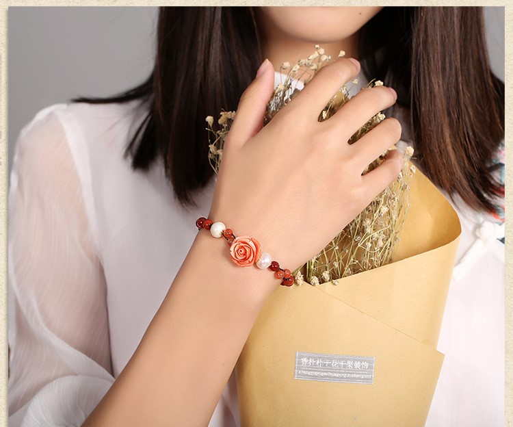 復古文藝瑪瑙花朵紅色手串