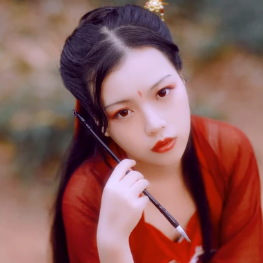 文藝紅衣帶團扇女生頭像,唯美古風真人頭像
