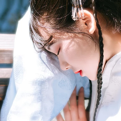 淡雅女生頭像，唯美古風(fēng)真人頭像