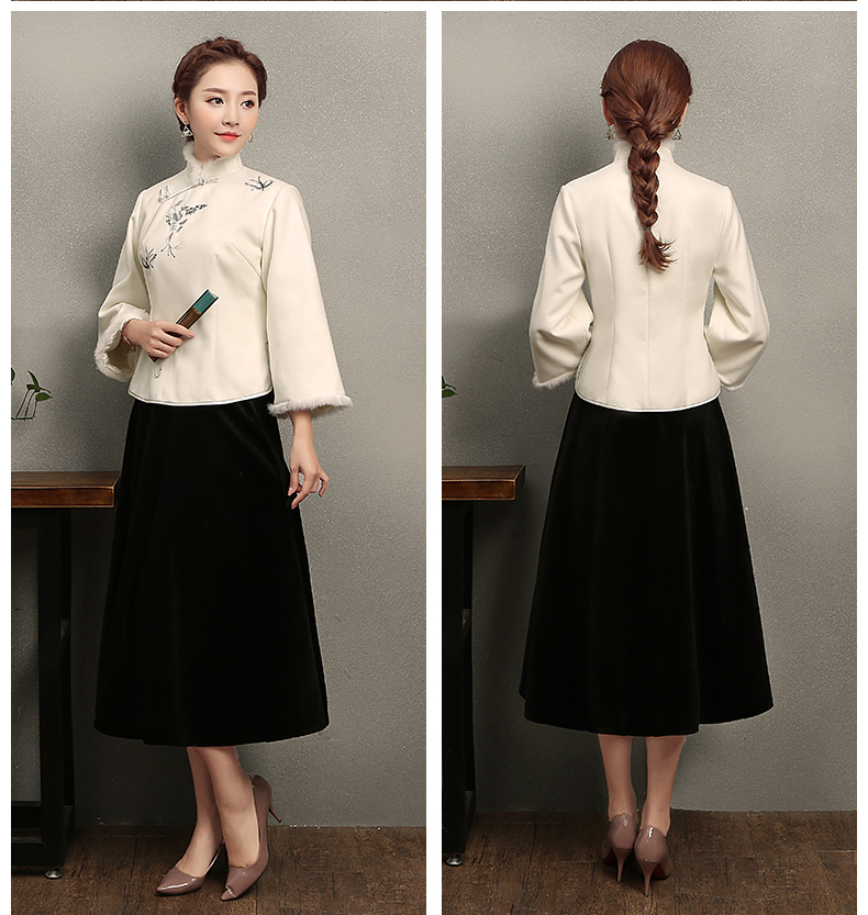 白色蝶依繡花復(fù)古毛包邊女士唐裝