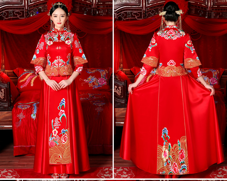 花團(tuán)錦簇中式禮服，新娘結(jié)婚禮服