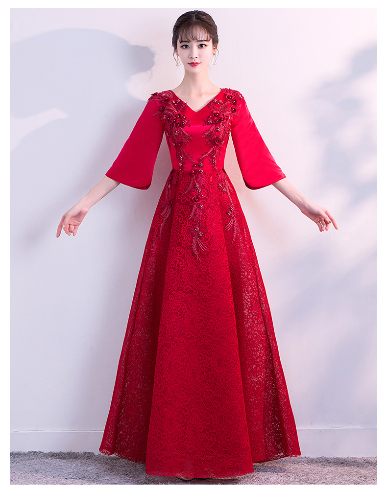 時尚性感V領(lǐng)中式禮服，立體繡花新娘結(jié)婚禮服