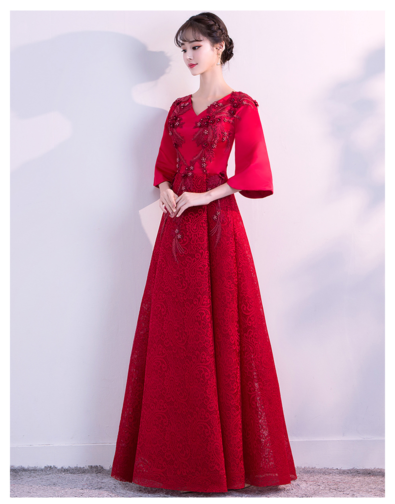 時尚性感V領(lǐng)中式禮服，立體繡花新娘結(jié)婚禮服