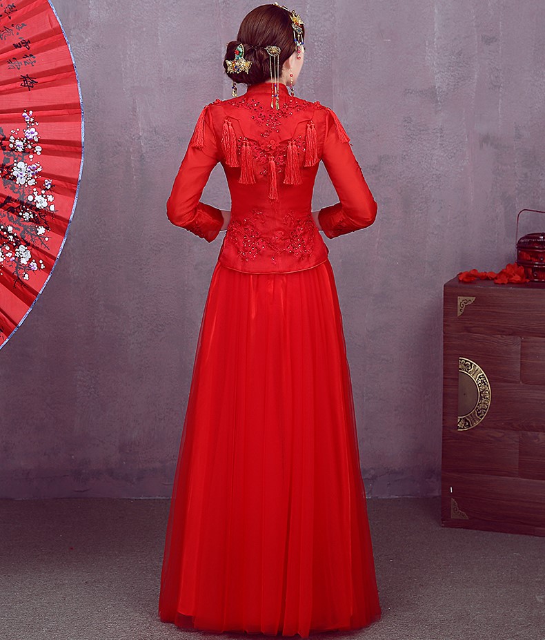 簡約紅色中式禮服，流蘇家佳樂文學(xué)新娘結(jié)婚禮服