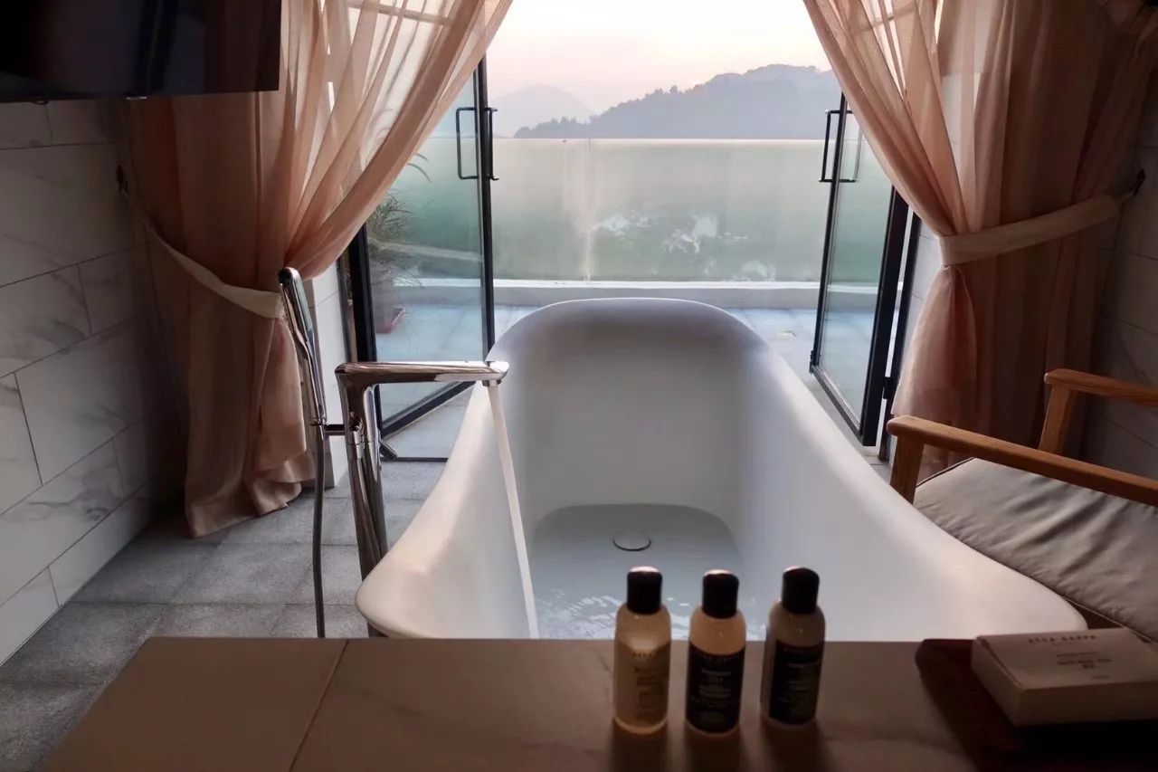 茶隱·喜在山舍，上有茶山下有九溪肆意虛度生活