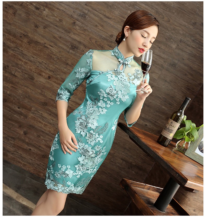 刺繡花瓣袖旗袍，復古蕾絲短款旗袍裙